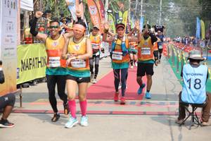 BIB: 080
                            <button type="button" onclick="openModal(8241179)" class="btn btn-primary btn-sm float-right btn-popup" data-toggle="modal" data-target=".modal-high-quality">
                        <i class="fas fa-shopping-cart"></i> Add to Cart
                    </button>
                                            <button type="button" onclick="isThisMe(8241179, true)" class="btn btn-success btn-sm float-right btn-popup btn-isme hidden" data-toggle="tooltip" data-placement="bottom" title="นี่คือรูปของคุณใช่ไหม คลิกที่นี่เพื่อเอาเข้าอัลบั้ม">
                        <i class="fas fa-plus"></i> Add to album
                    </button>
                    <button type="button" onclick="isThisMe(8241179, false)" class="btn btn-warning btn-sm float-right btn-popup btn-isnotme hidden">
                        <i class="fas fa-ban"></i> Remove from album
                    </button>